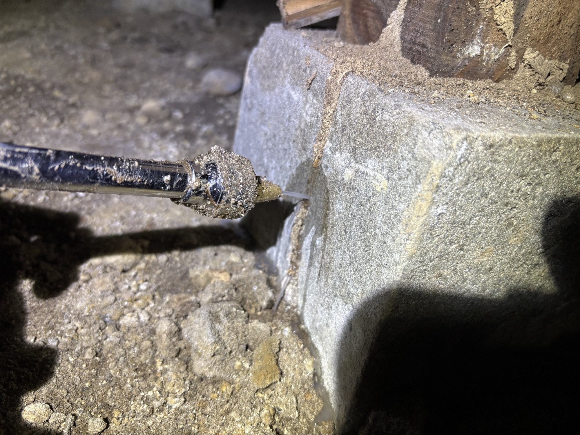 大分市B様邸床下・天井裏一部ヤマトシロアリ駆除施工写真