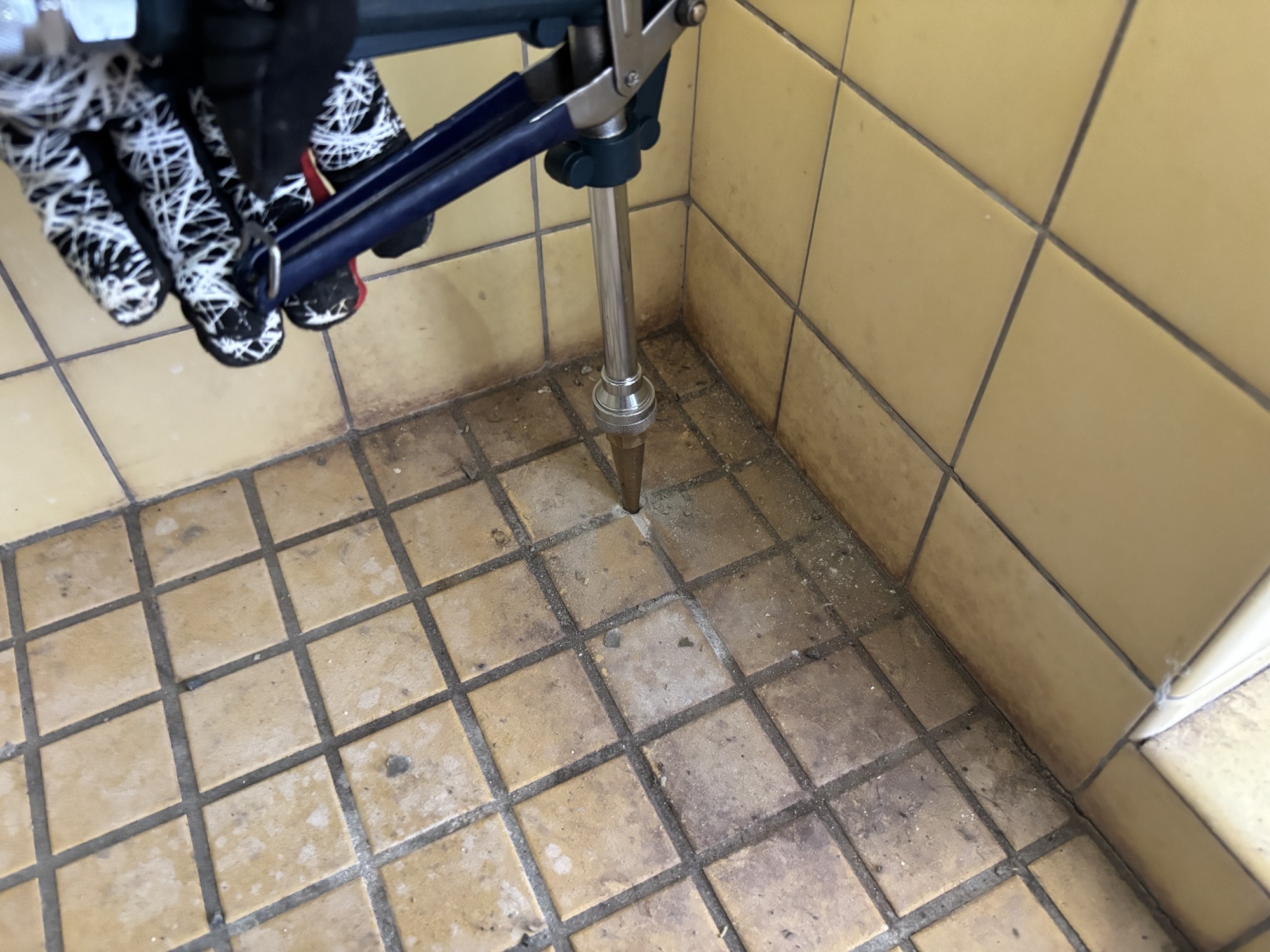 大分市U様邸シロアリ予防施工写真