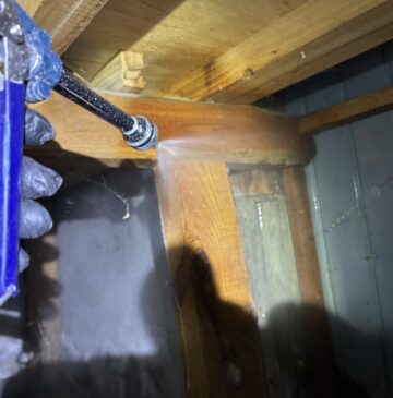 別府市Kアパートシロアリ予防施工写真