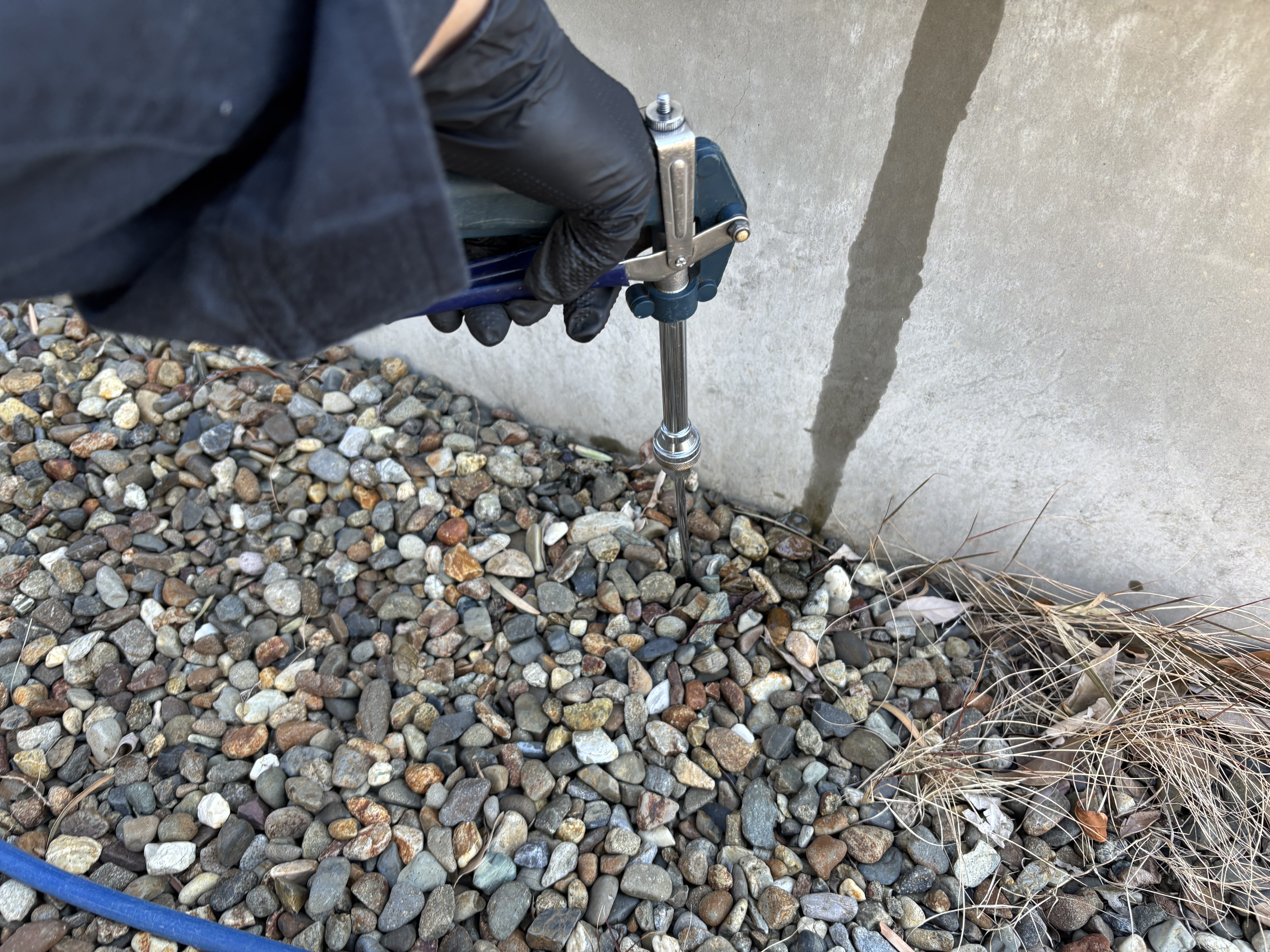 大分市T様邸シロアリ予防施工写真