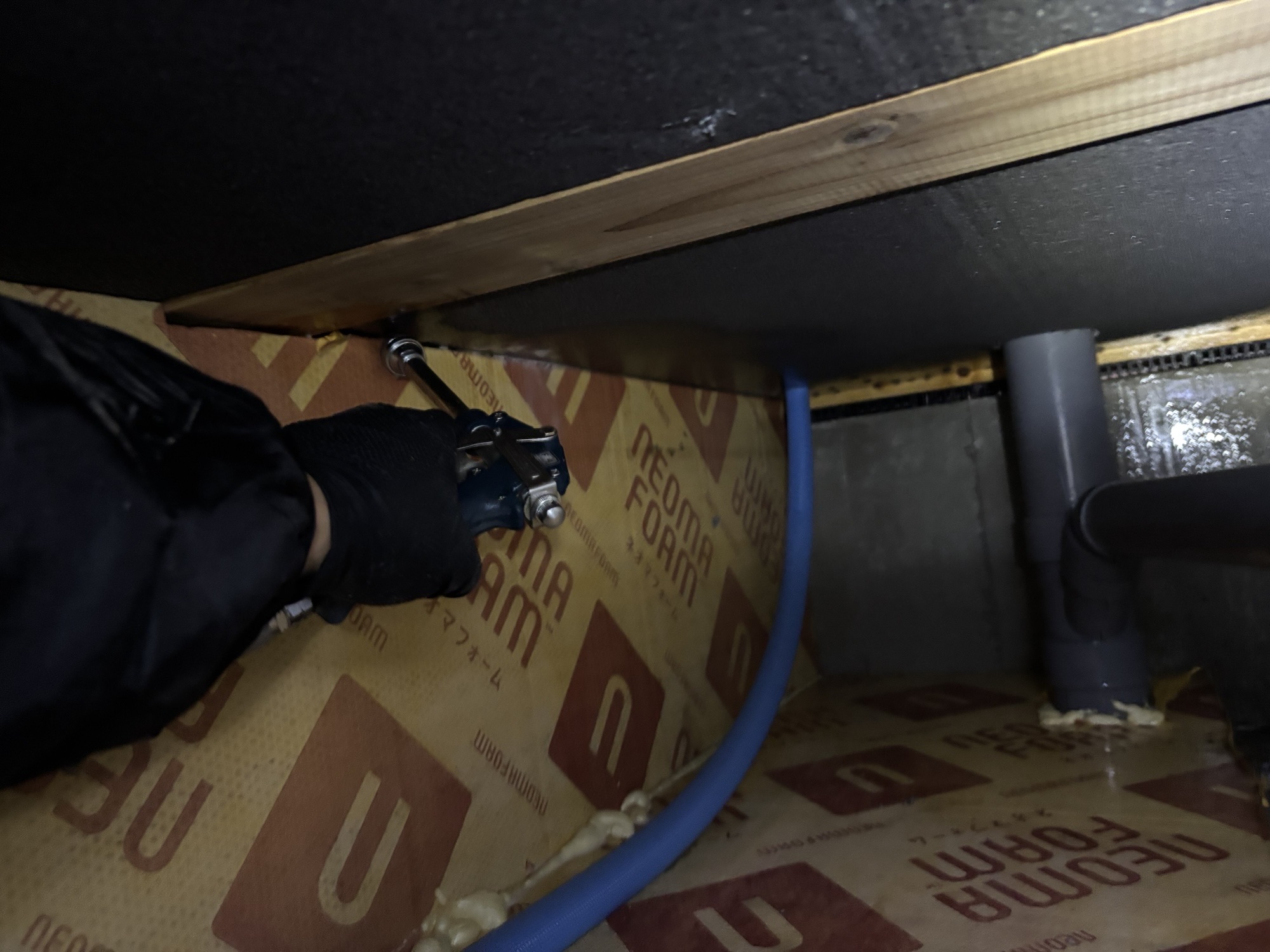 大分市I様邸シロアリ予防施工写真