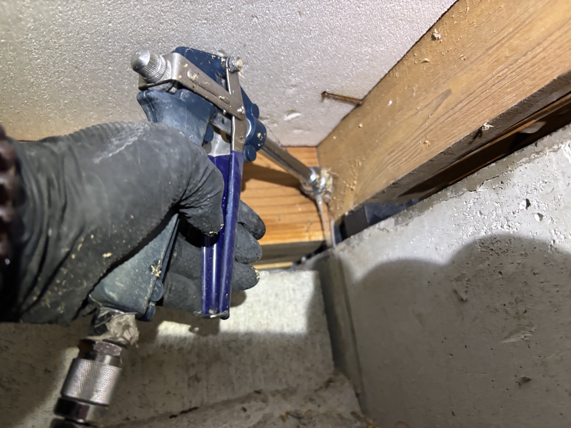 大分市W様邸シロアリ予防施工写真