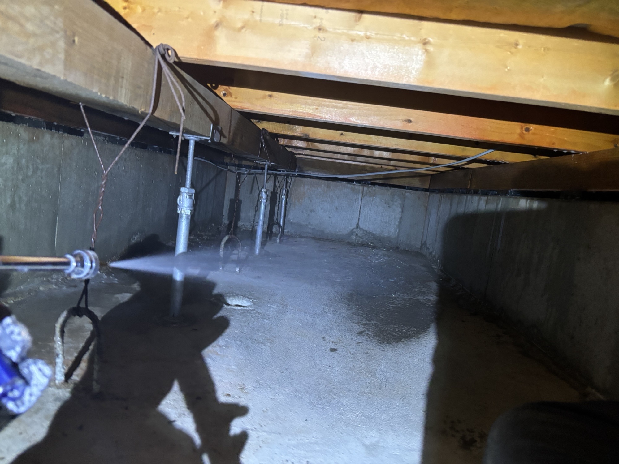 大分市K様邸シロアリ予防施工写真